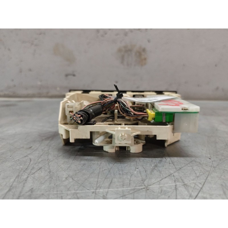 Recambio de mando calefaccion / aire acondicionado para mazda 626 berlina (gf) 2.0 ditd ac referencia OEM IAM - Negro 4