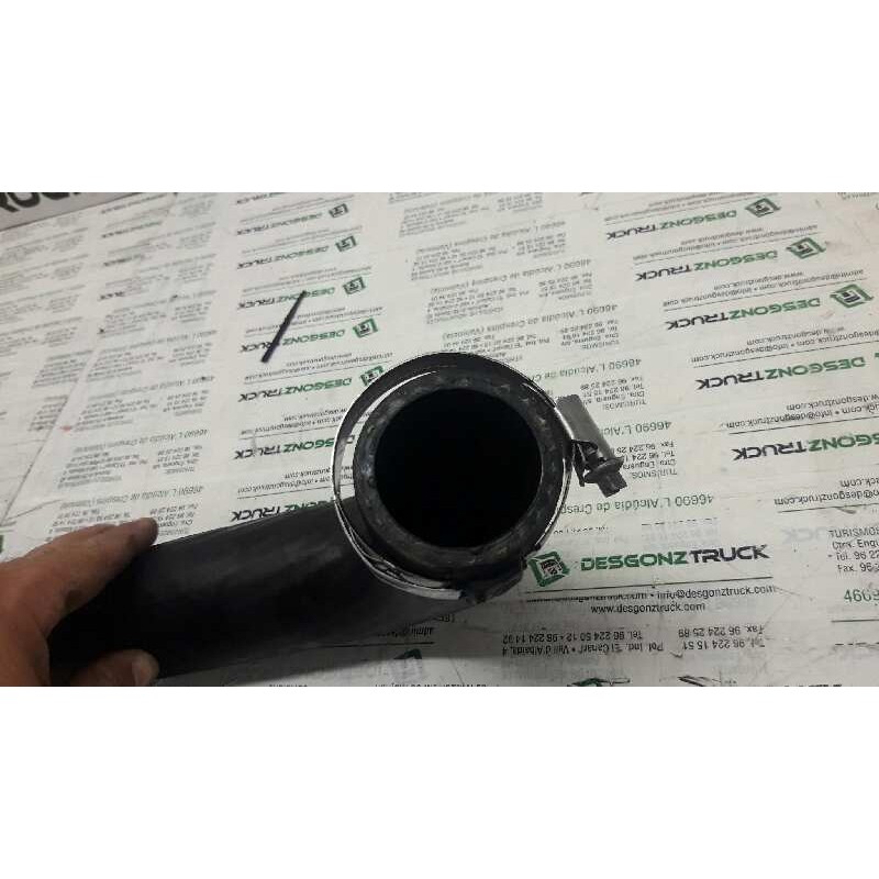 Recambio de tubo para nissan primastar (x83) avantour 7 asientos, batalla corta 2,76t referencia OEM IAM  INTERCOOLER - Blanco 2