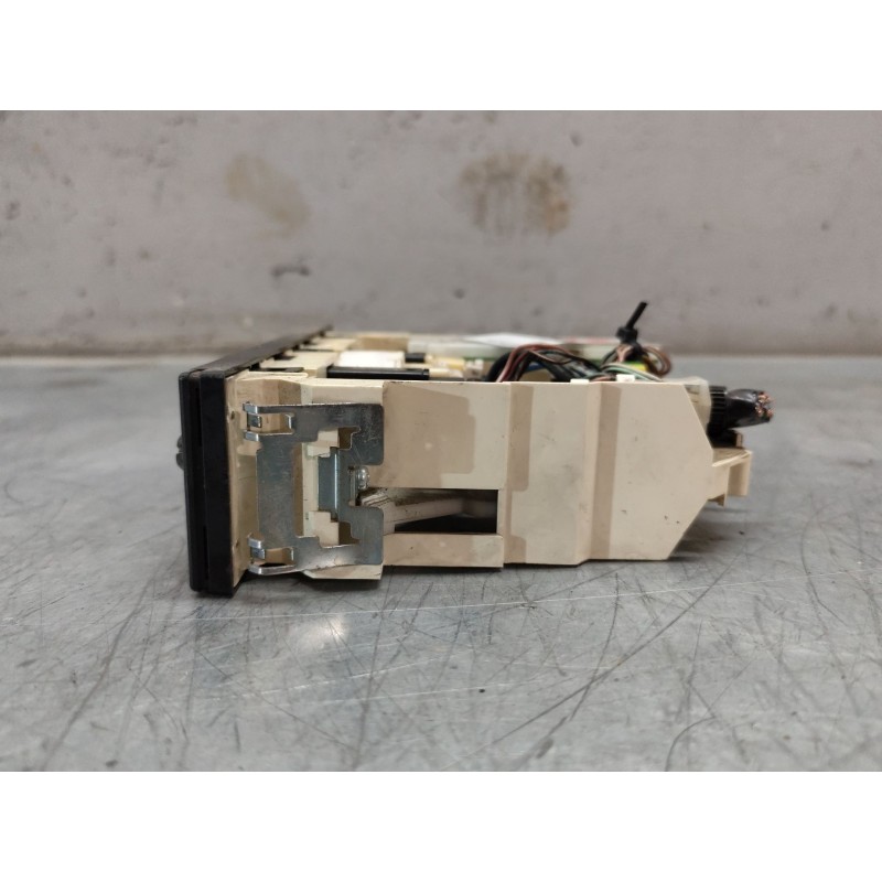 Recambio de mando calefaccion / aire acondicionado para mazda 626 berlina (gf) 2.0 ditd ac referencia OEM IAM - Negro 5