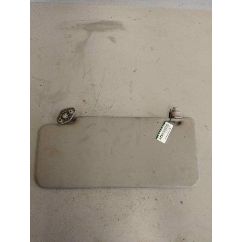 Recambio de parasol central para renault serie d referencia OEM IAM 7485140118  