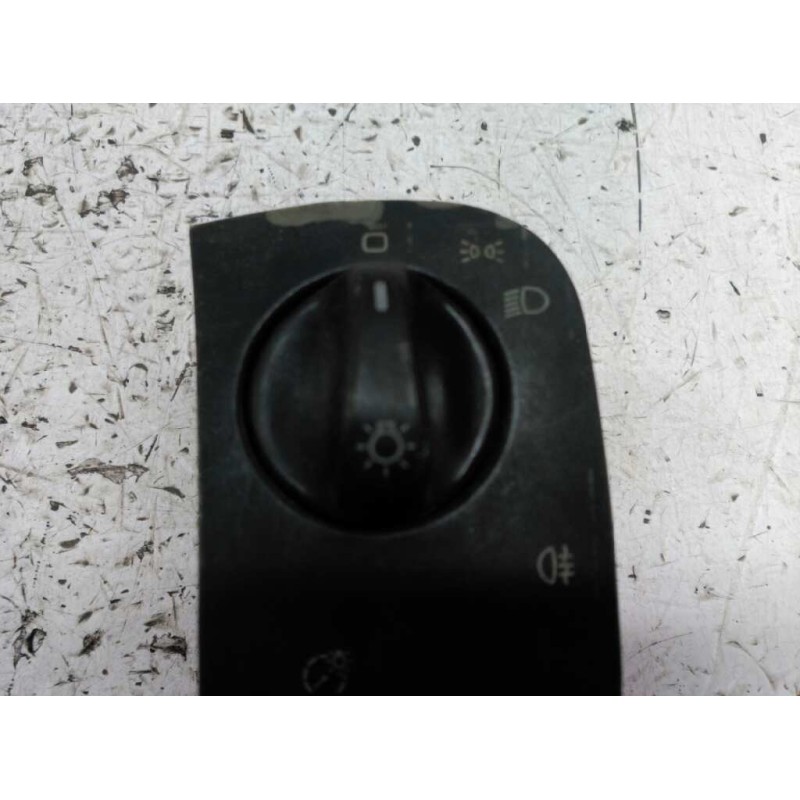Recambio de mando luces para volkswagen polo (801/803) boulevard coupe referencia OEM IAM 04052111 14 PINS 2