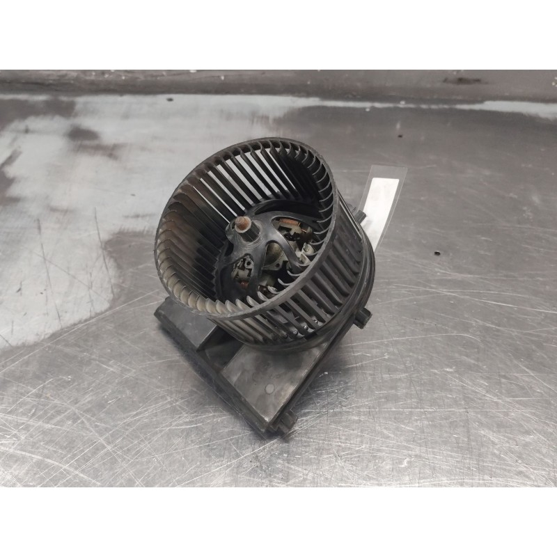 Recambio de ventilador calefaccion para seat ibiza (6k1) select referencia OEM IAM 1J1819021A  