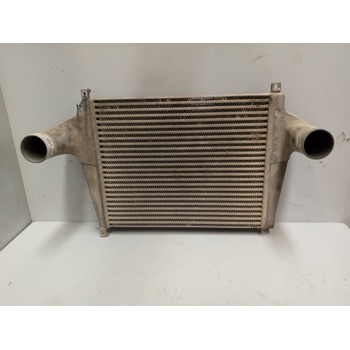 Recambio de intercooler para daf cf 65 referencia OEM IAM 1700349  