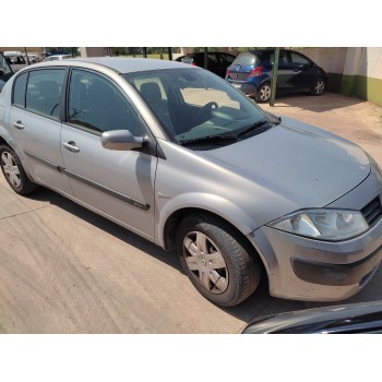 renault megane ii classic berlina del año 2005