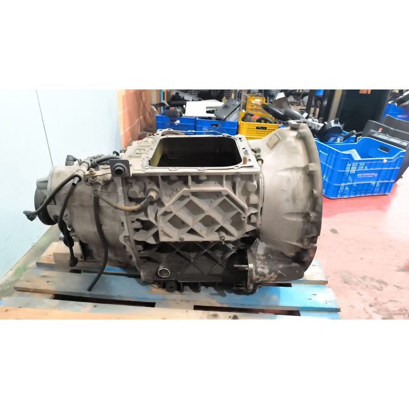 Recambio de caja cambios para renault magnum ab 2005 12.0 diesel referencia OEM IAM VT2412B 3190332 20051340092