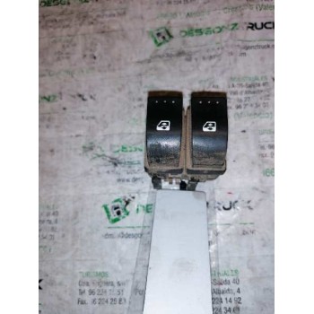 Recambio de mando elevalunas delantero izquierdo para renault scenic ii referencia OEM IAM  10 PINS 