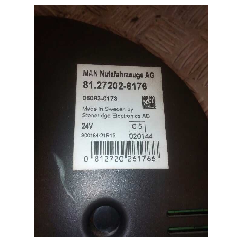 Recambio de cuadro instrumentos para man tg - a 18.480 fg / bb (e3/e4) l referencia OEM IAM 81272026176 2