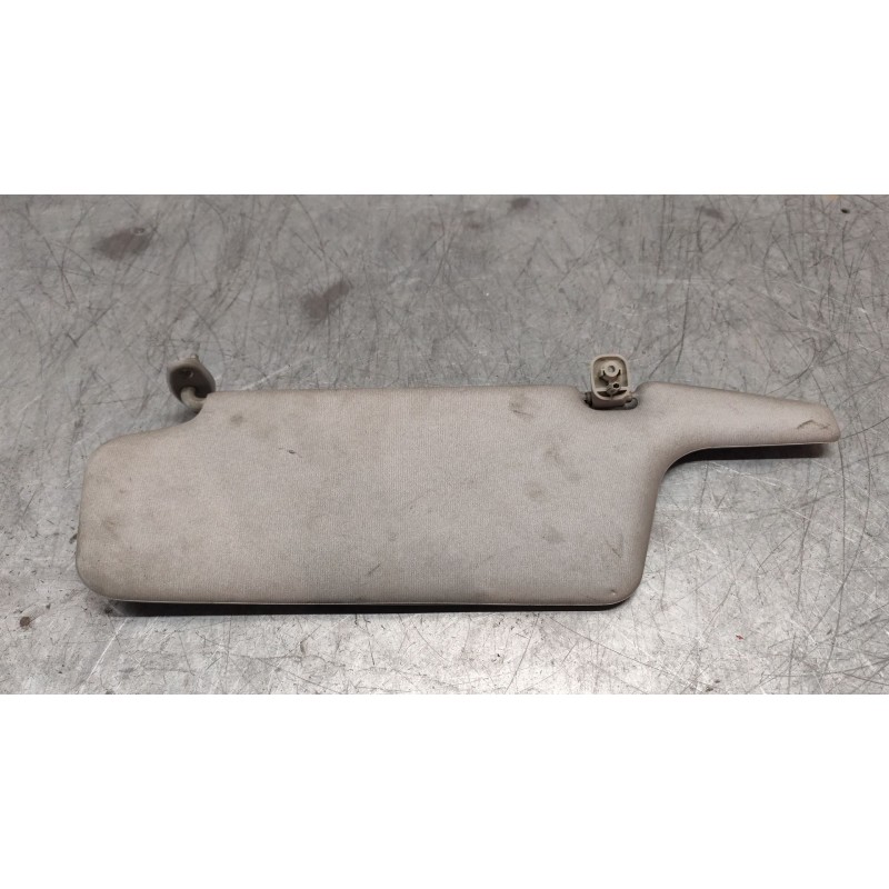 Recambio de parasol derecho para mazda 626 berlina (gf) 2.0 ditd ac referencia OEM IAM   