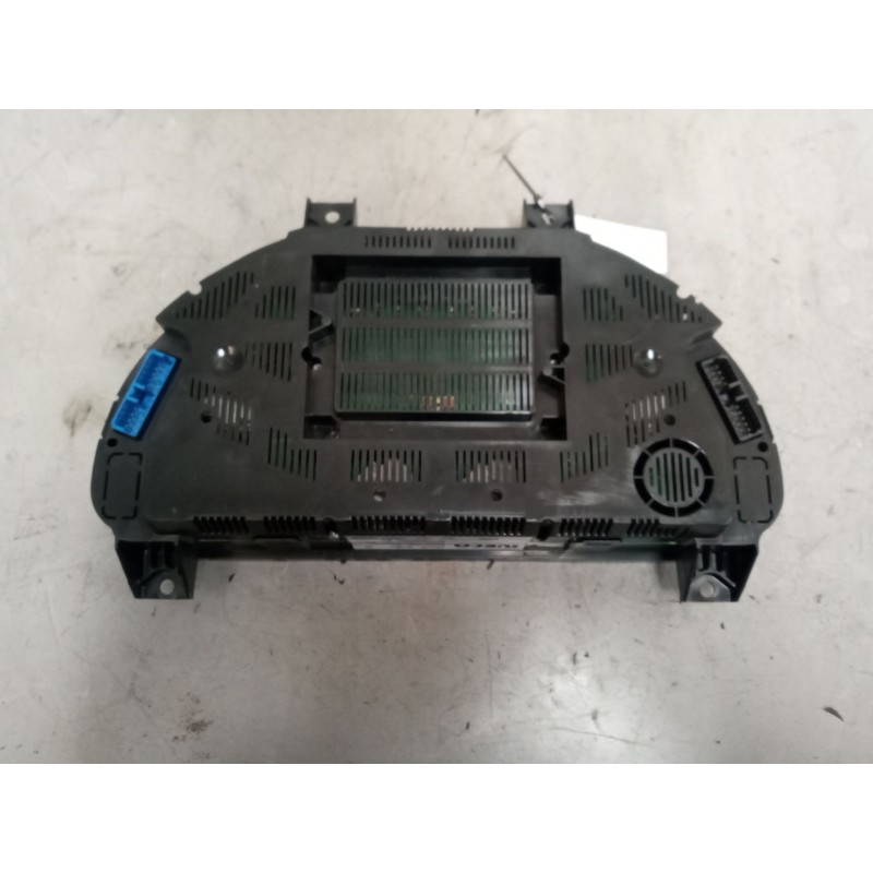 Recambio de cuadro instrumentos para iveco eurocargo referencia OEM IAM 504158813 - Blanco 2