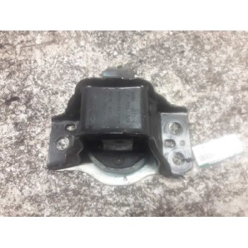 SOPORTE MOTOR DERECHO 8200592642 8200438263 8200549046