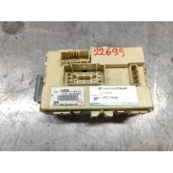 Recambio de caja reles / fusibles para hyundai i20 city s referencia OEM IAM 919511J030  