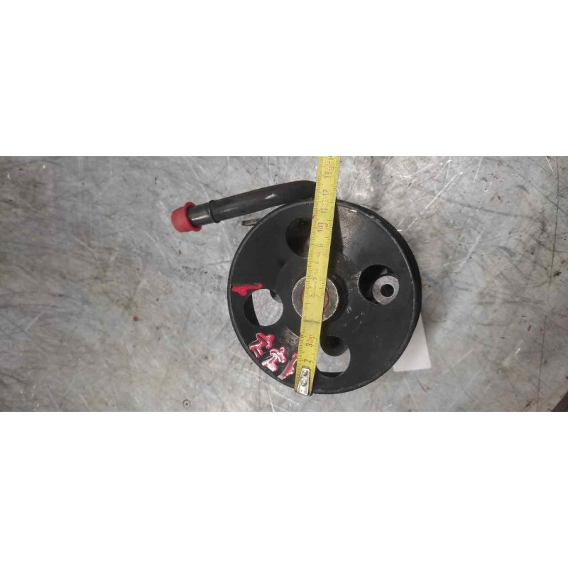 Recambio de bomba direccion para kia carens 2.0 crdi ex monovolumen referencia OEM IAM 0K2KC32600 4
