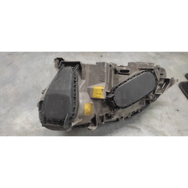 Recambio de faro derecho para mercedes-benz clase s (w220) berlina 320 (220.065) referencia OEM IAM   6 PINS 2