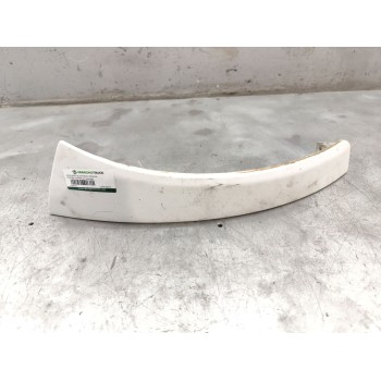 MOLDURAS DELANTERAS 1306528070 