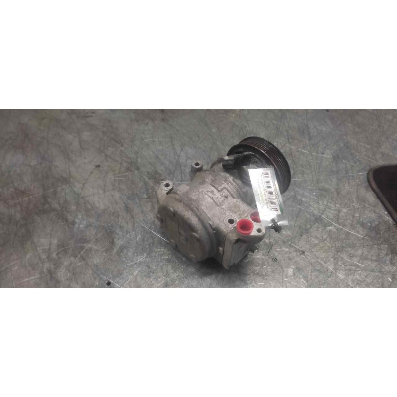 Recambio de compresor aire acondicionado para kia carens 2.0 crdi ex monovolumen referencia OEM IAM 4