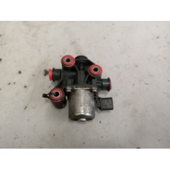 Recambio de valvula intercambio de calefaccion para iveco stralis (as) 12.9 diesel referencia OEM IAM 4460913080 MOTOR CIERRE CA