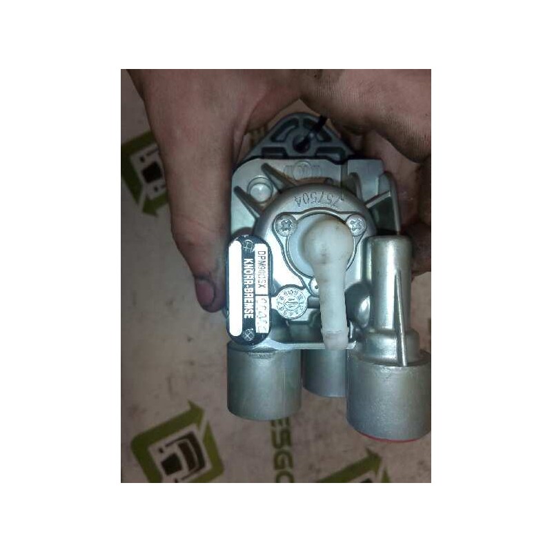 Recambio de palanca freno de mano para daf serie xf105.460 fsa 4x2 super-space-cab referencia OEM IAM DPM90DSX 1734006 757504 - Blanco 3