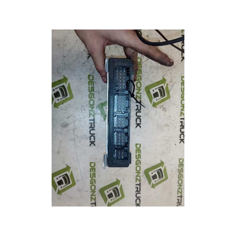 Recambio de modulo electronico para daf serie xf105.460 fsa 4x2 super-space-cab referencia OEM IAM 4461350420 1840400 CENTRALITA - Blanco 2