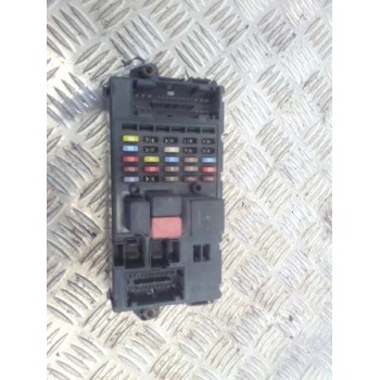 Recambio de caja reles / fusibles para iveco daily caja cerrada (1999 =>) 35 - c 13 caja cerrada referencia OEM IAM 69500009 554