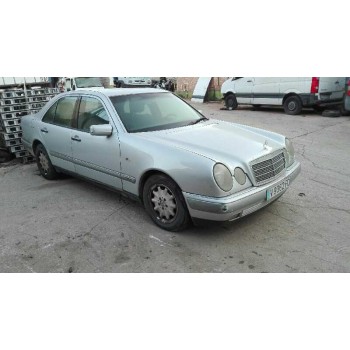 mercedes-benz clase e (w210) berlina diesel del año 1995