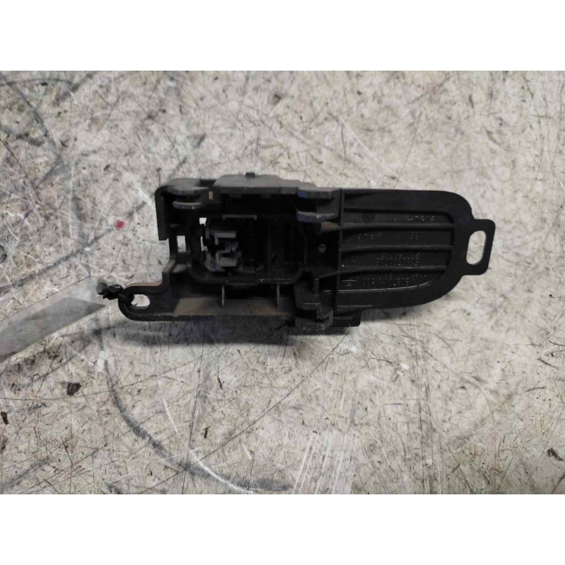 Recambio de maneta interior delantera derecha para nissan micra (k12e) acenta referencia OEM IAM 5010700006 - Rojo 2