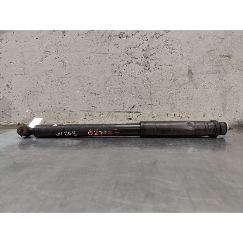 Recambio de amortiguador trasero derecho para mercedes-benz clase c (w203) berlina 220 cdi (203.006) referencia OEM IAM 20332301 - Negro 4