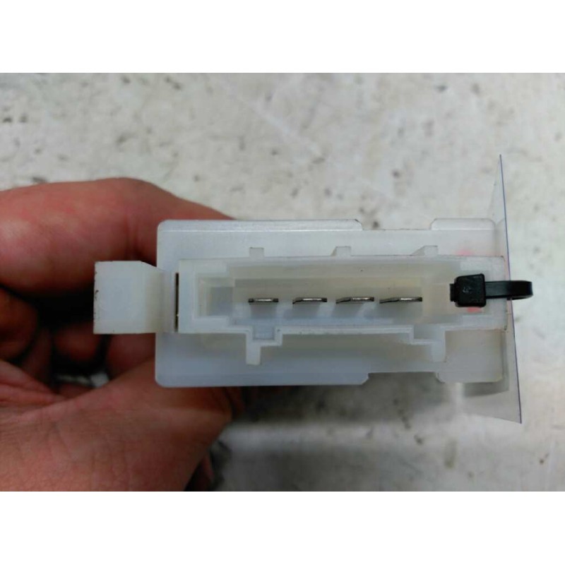Recambio de resistencia calefaccion para peugeot 207 confort referencia OEM IAM N104457L - Gris 2