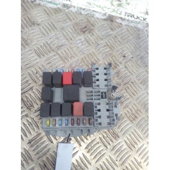 Recambio de caja reles / fusibles para iveco daily caja cerrada (1999 =>) 35 - s 12 caja cerrada referencia OEM IAM 69501260  
