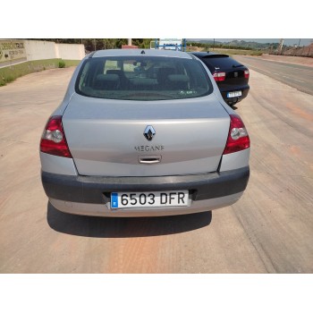 renault megane ii classic berlina del año 2005
