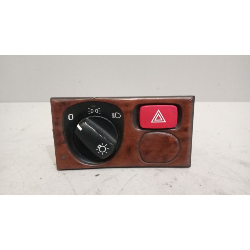 Recambio de mando luces para scania r i r 580 referencia OEM IAM 1540673  