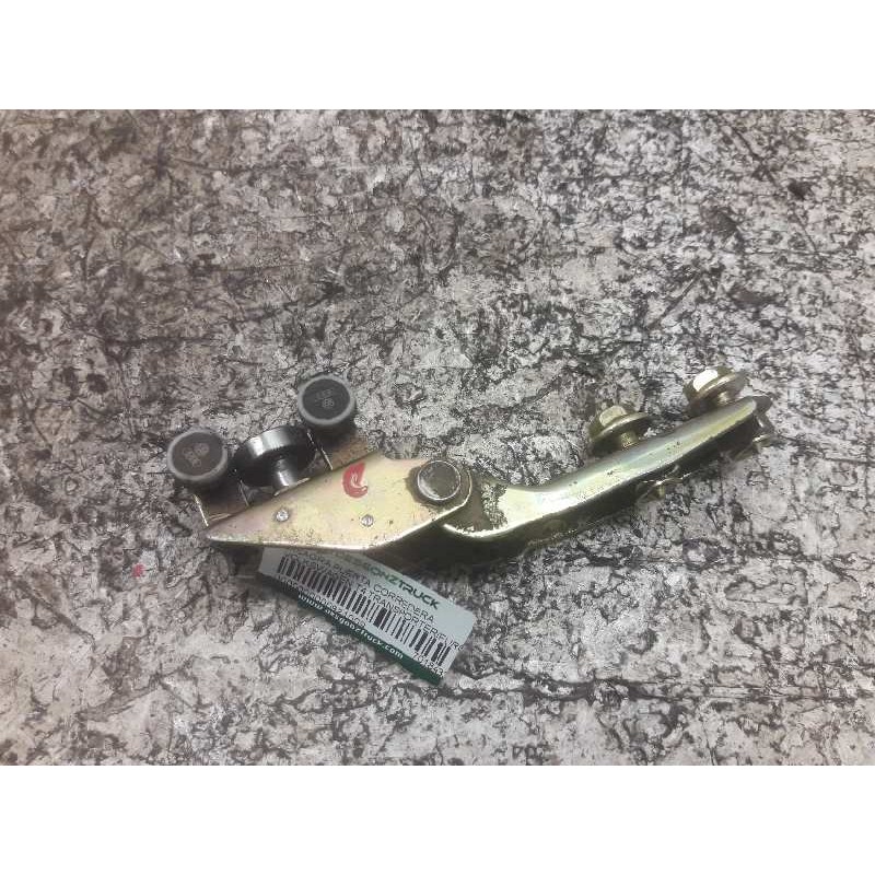 Recambio de bisagra puerta corredera para volkswagen t4 transporter/furgoneta (mod. 1991) combi referencia OEM IAM 701843336A 70