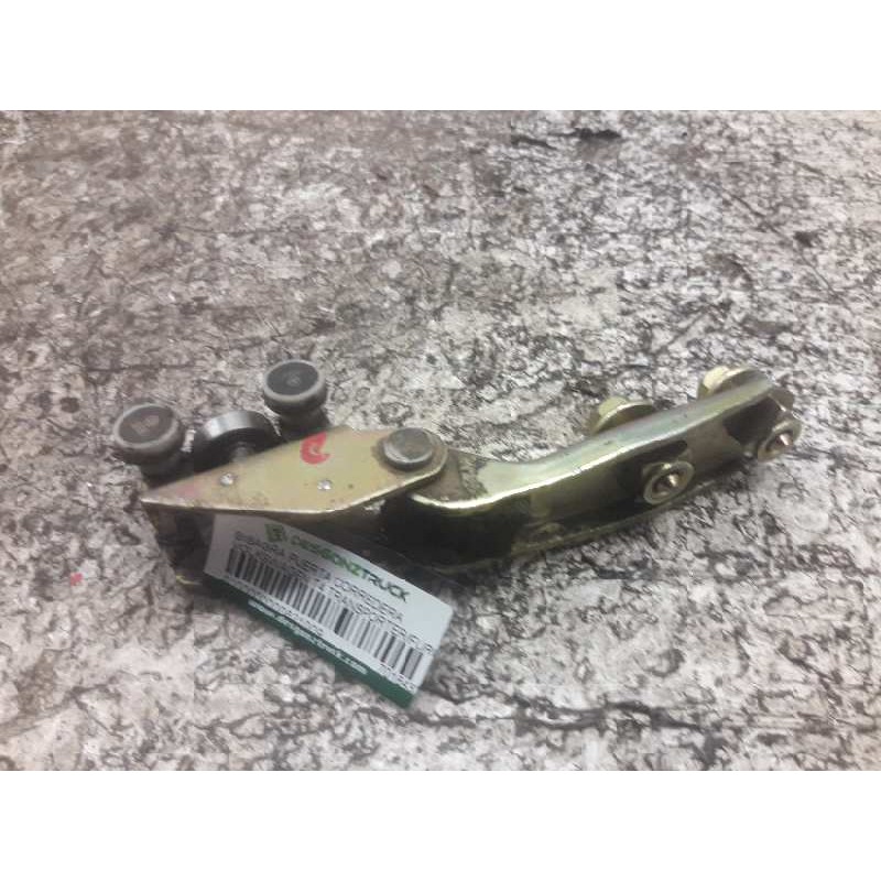 Recambio de bisagra puerta corredera para volkswagen t4 transporter/furgoneta (mod. 1991) combi referencia OEM IAM 701843336A 70 2