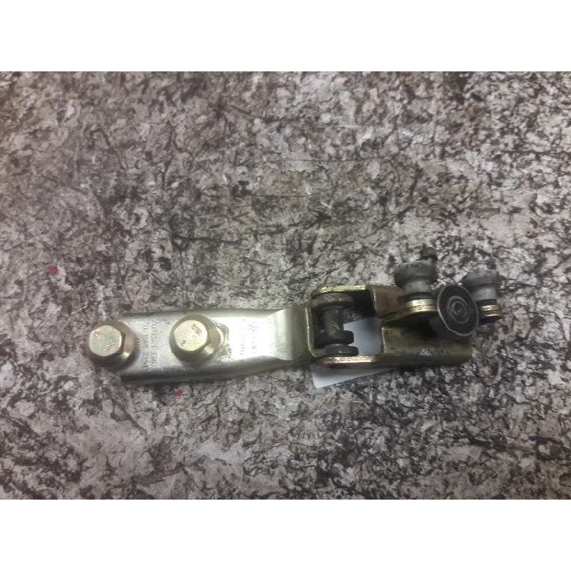 Recambio de bisagra puerta corredera para volkswagen t4 transporter/furgoneta (mod. 1991) combi referencia OEM IAM 701843336A 70 3