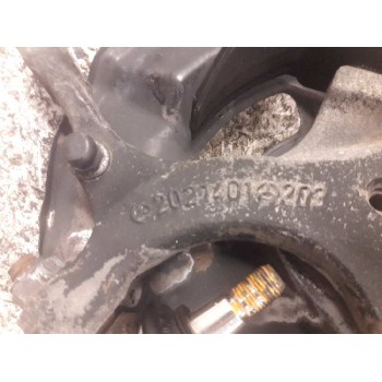 Recambio de mangueta delantera izquierda para mercedes-benz clase c (w202) berlina 250 td (202.128) referencia OEM IAM 202140120