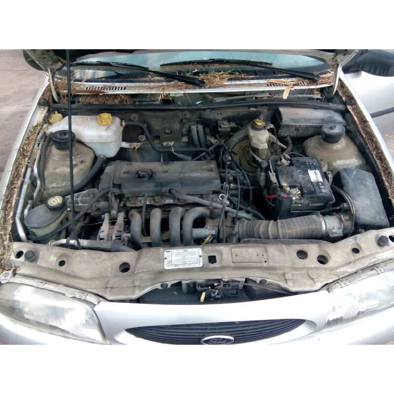 FORD FIESTA BERLINA