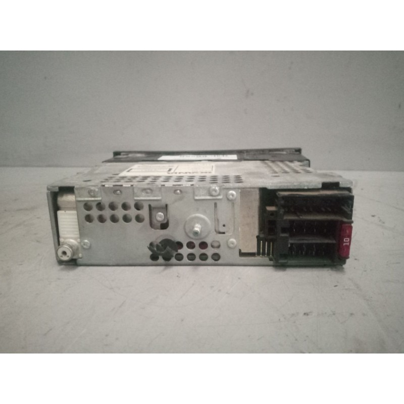 Recambio de sistema audio / radio cd para scania r i r 580 referencia OEM IAM 1776820 - Blanco 3