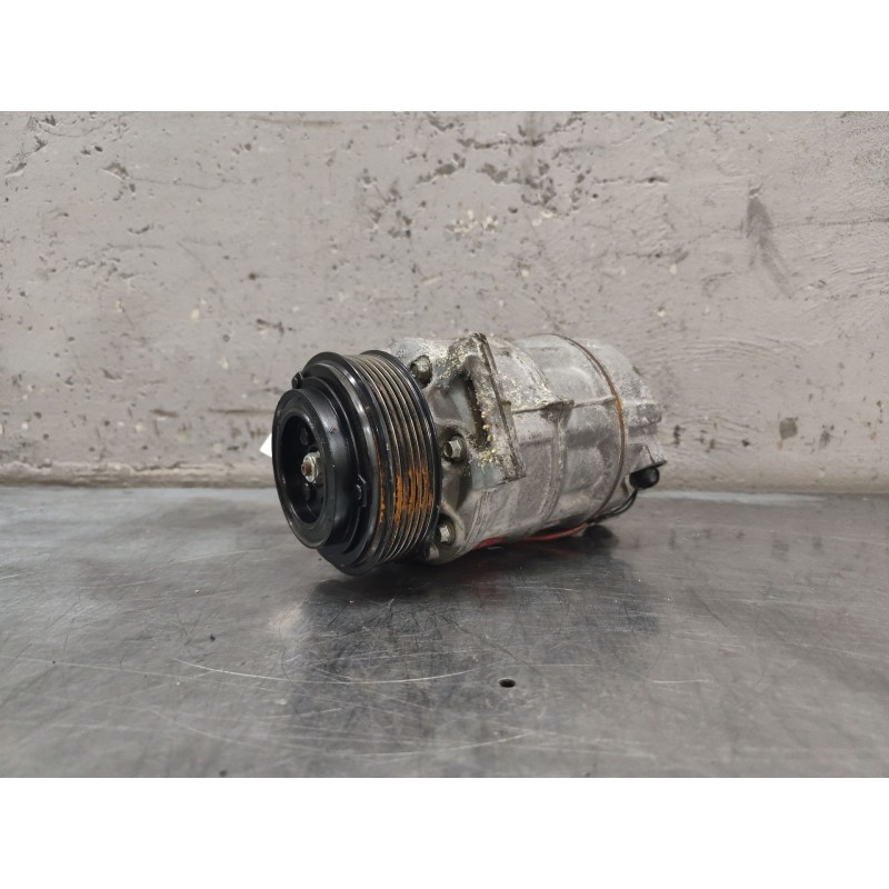 Recambio de compresor aire acondicionado para land rover range rover evoque (l538) 2.0 d referencia OEM IAM CPLA19D629BF 0275720 - Blanco