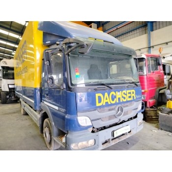 mercedes-benz atego 4 cyl. 4x2 2005  del año 2011