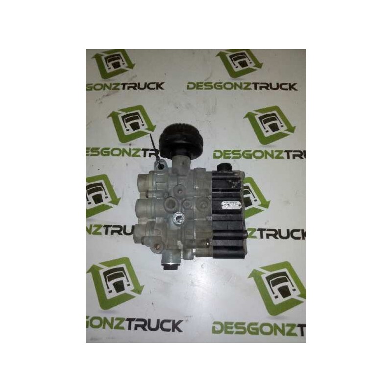 Recambio de valvula aire para iveco eurocargo chasis  (typ 130 e 23) larga distancia referencia OEM IAM 4729000630 - Blanco 2