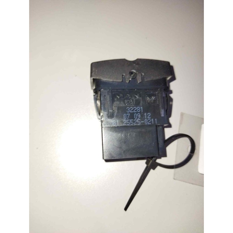 Recambio de interruptor para man tgx 18.480 12.4 diesel referencia OEM IAM 81255250211 - Azul 2