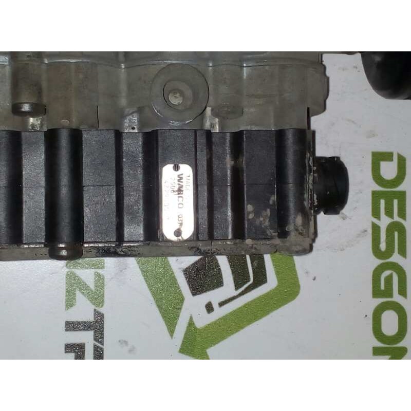 Recambio de valvula aire para iveco eurocargo chasis  (typ 130 e 23) larga distancia referencia OEM IAM 4729000630 - Blanco 3