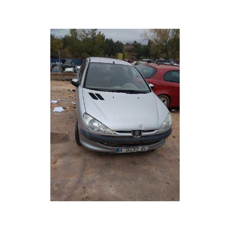PEUGEOT 206 BERLINA