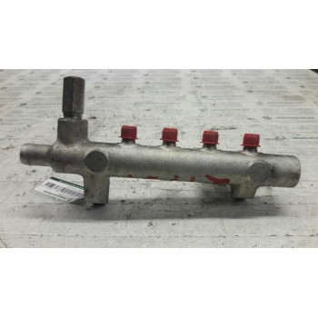 Recambio de rampa inyectora para opel corsa c blue line referencia OEM IAM  DENSO 