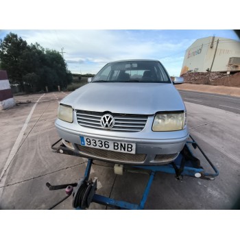 volkswagen polo (6n2) del año 2001