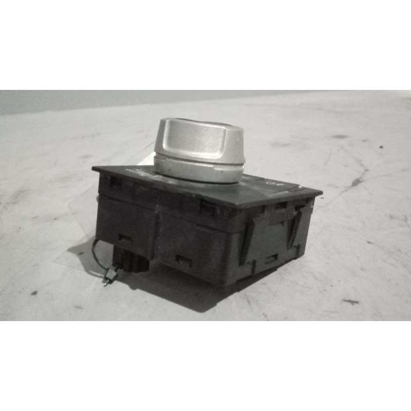 Recambio de mando luces para renault serie t 12.8 diesel referencia OEM IAM 7421995050  21995050 - Blanco 3