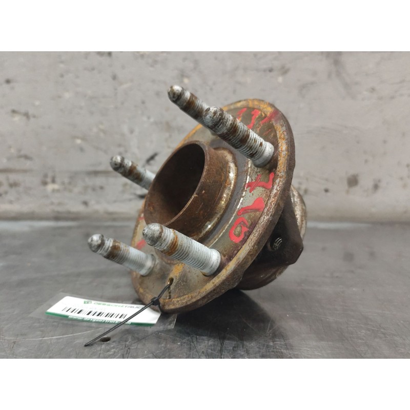Recambio de buje trasero izquierdo para opel insignia berlina expression referencia OEM IAM   