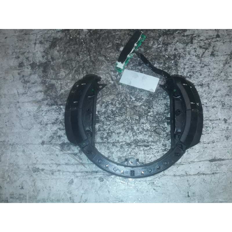 Recambio de mando volante para citroën c4 berlina collection referencia OEM IAM 96497900XT 4 PINS 
