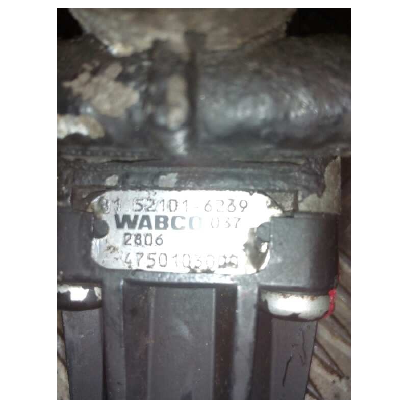 Recambio de valvula aire para man tg - a 18.430 fg / bb (e3/e4) xl referencia OEM IAM 81521016269  VALVULA LIMITADORA DE PRESION 2