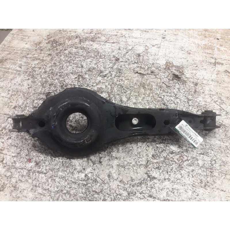 Recambio de brazo suspension inferior trasero derecho para volvo c30 d5 r-design referencia OEM IAM - Azul 2