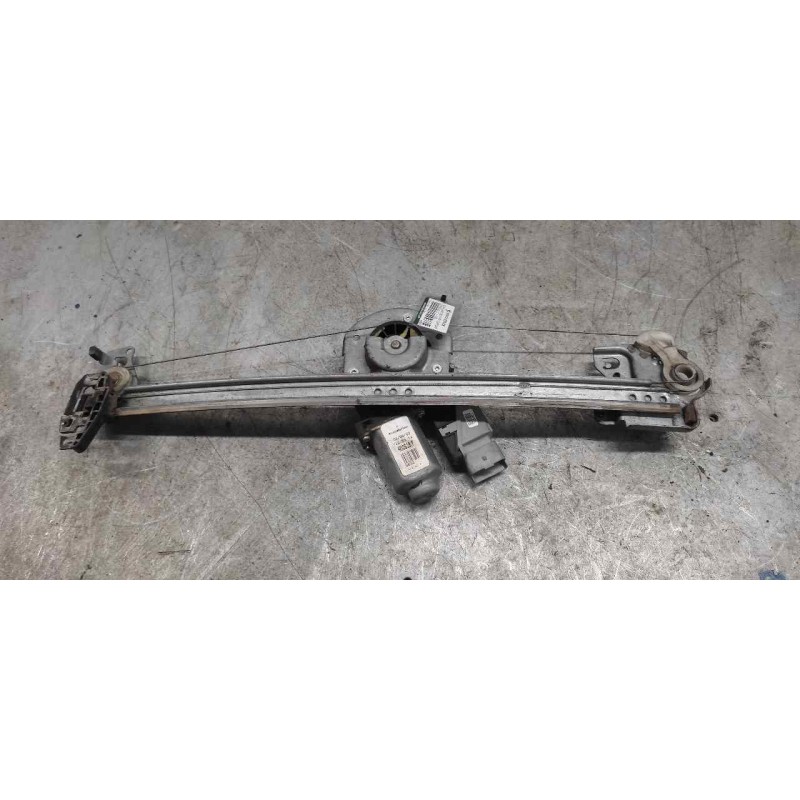 Recambio de elevalunas delantero derecho para citroën c3 1.1 referencia OEM IAM 400618F 6 PINS 3